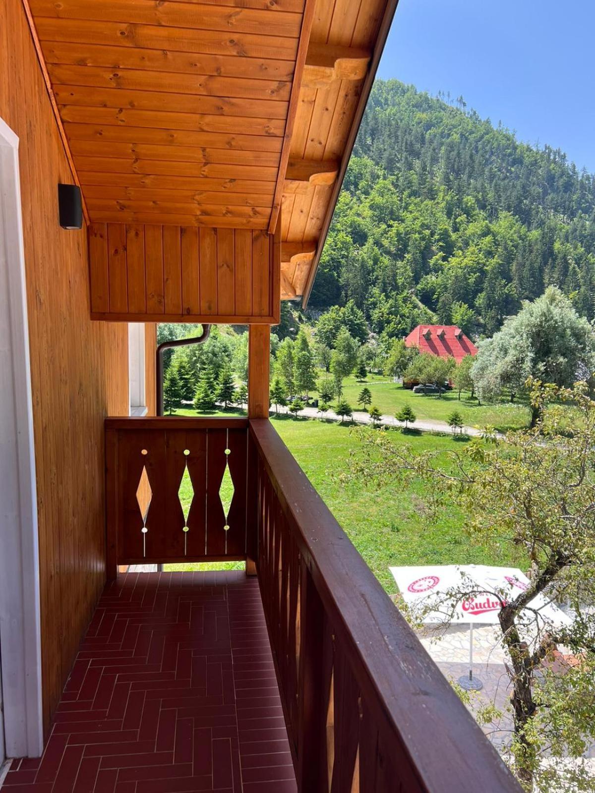 Oda N'Bjeshke Valbonne Exterior foto