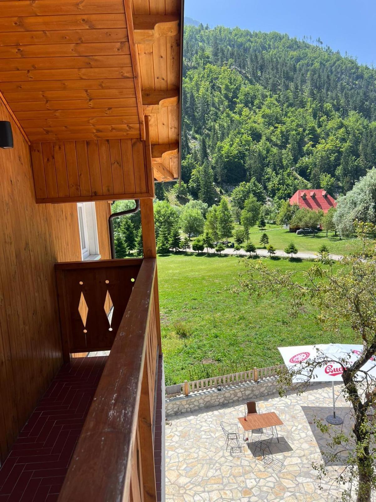 Oda N'Bjeshke Valbonne Exterior foto
